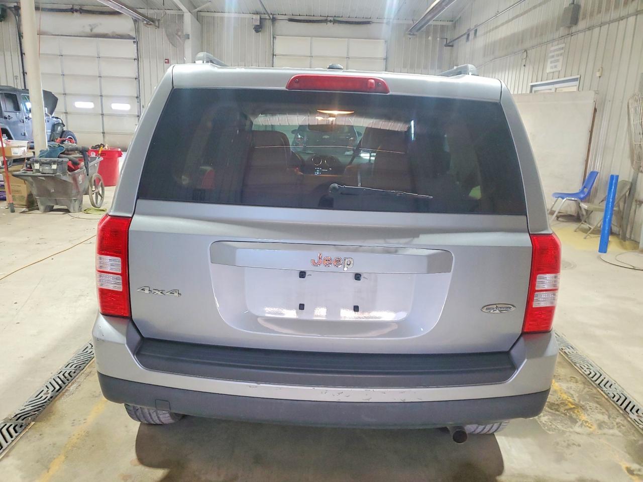 2015 JEEP PATRIOT LATITUDE photo 16