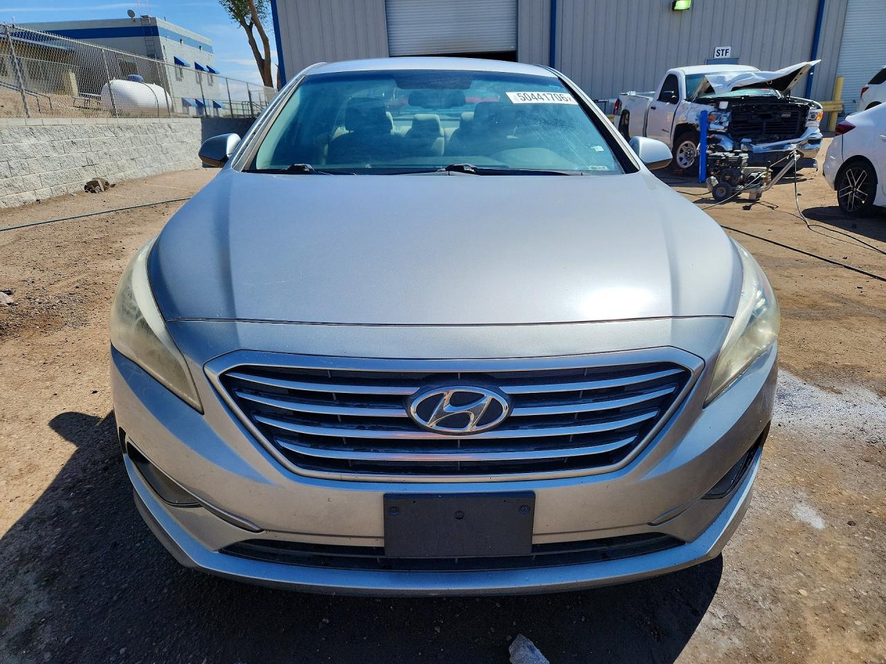2016 HYUNDAI SONATA SE photo 9