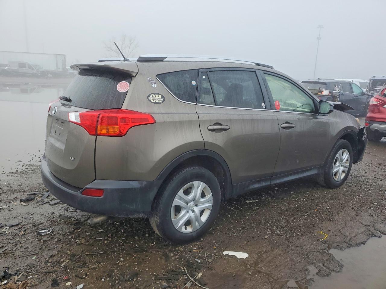 2013 TOYOTA RAV4 LE photo 3