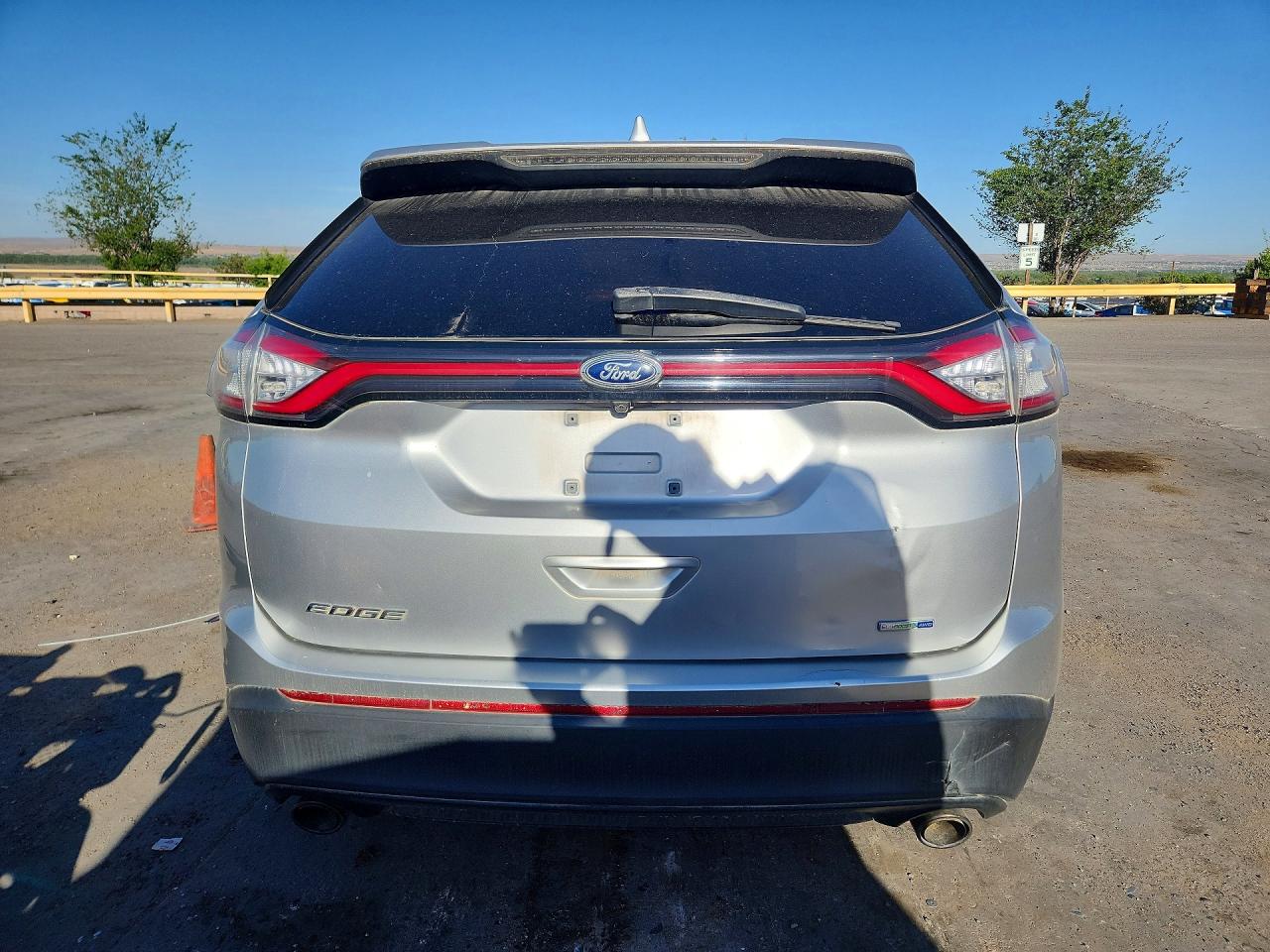 2017 FORD EDGE SE photo 11