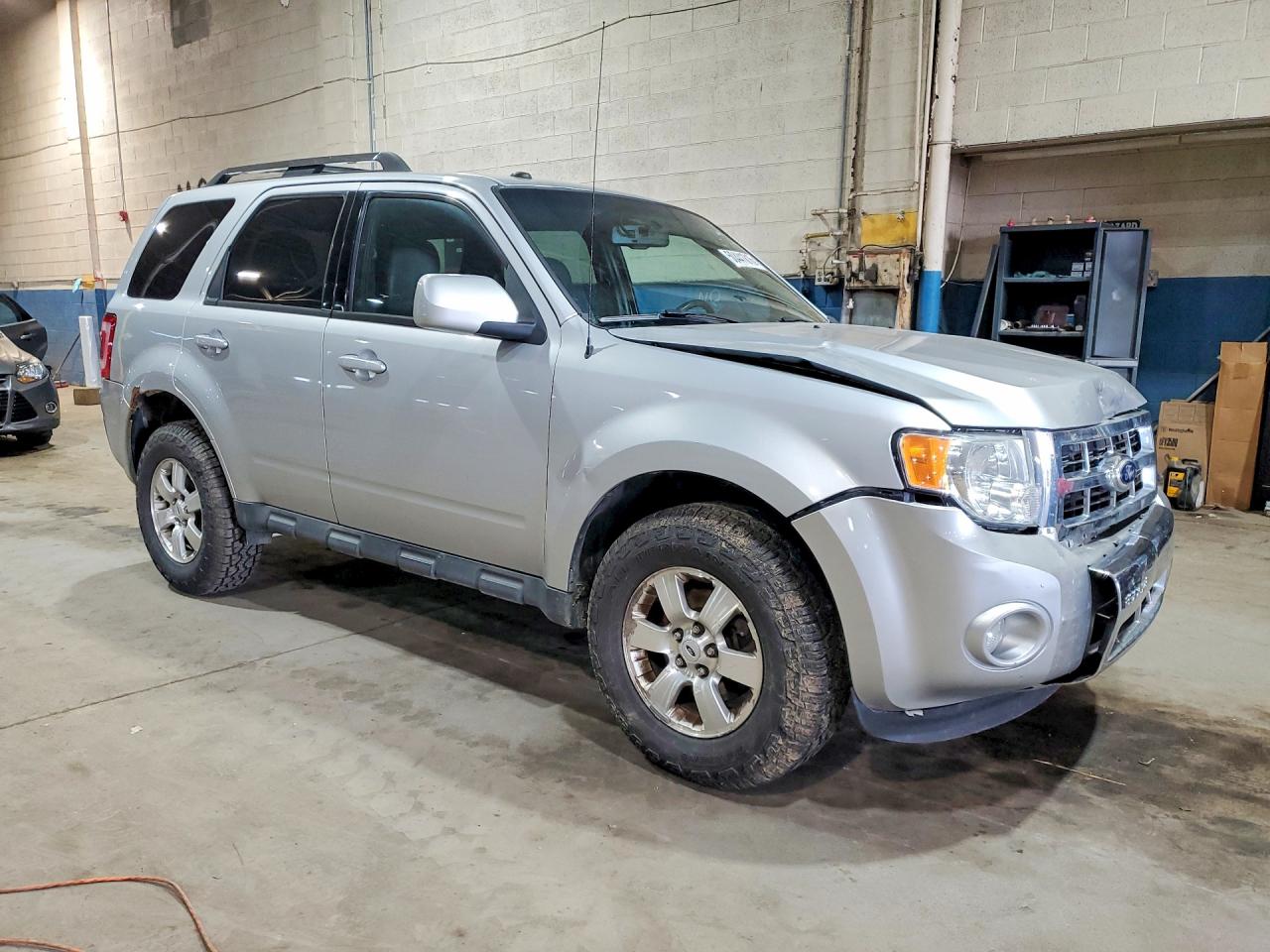 2010 FORD ESCAPE LIMITED photo 10