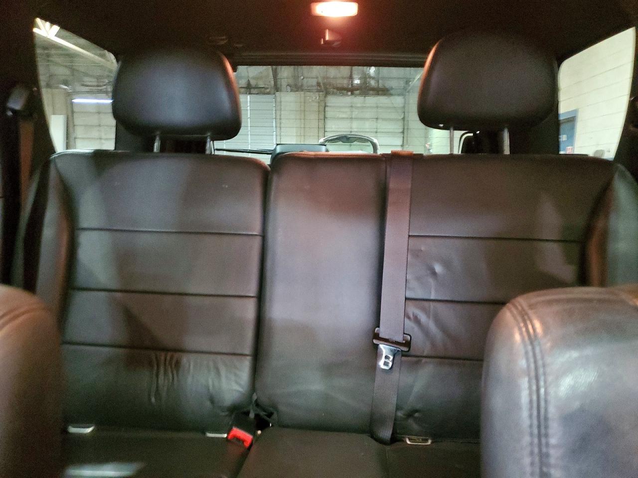 2010 FORD ESCAPE LIMITED photo 28