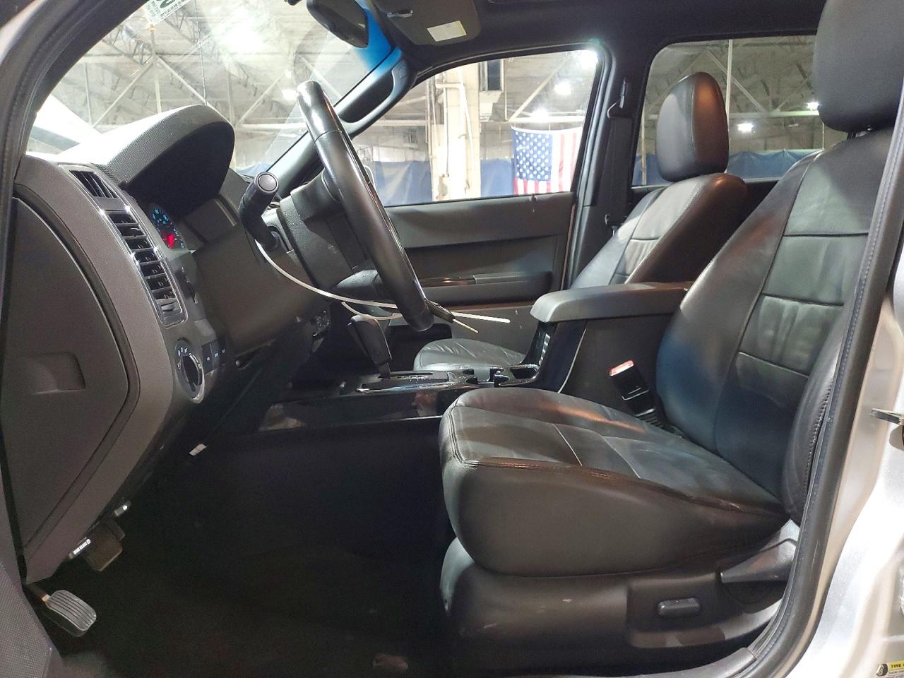 2010 FORD ESCAPE LIMITED photo 19