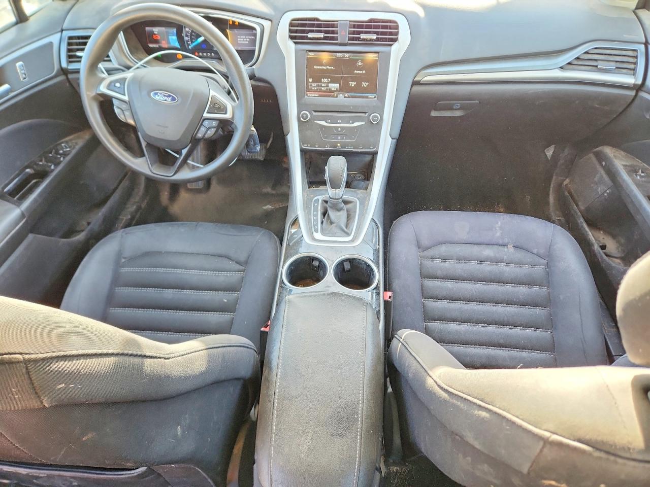 2013 FORD FUSION SE photo 15