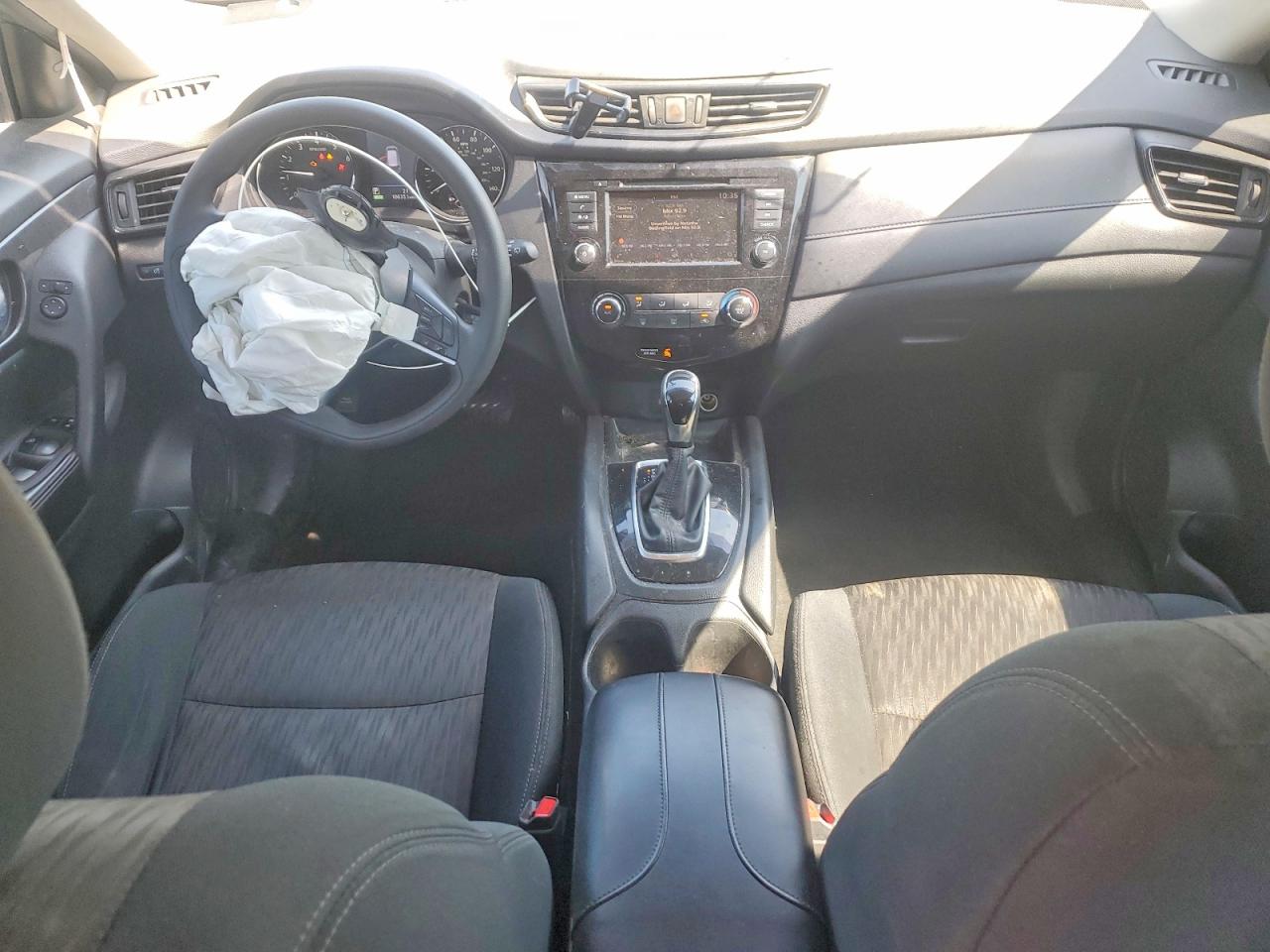 2018 NISSAN ROGUE S photo 8