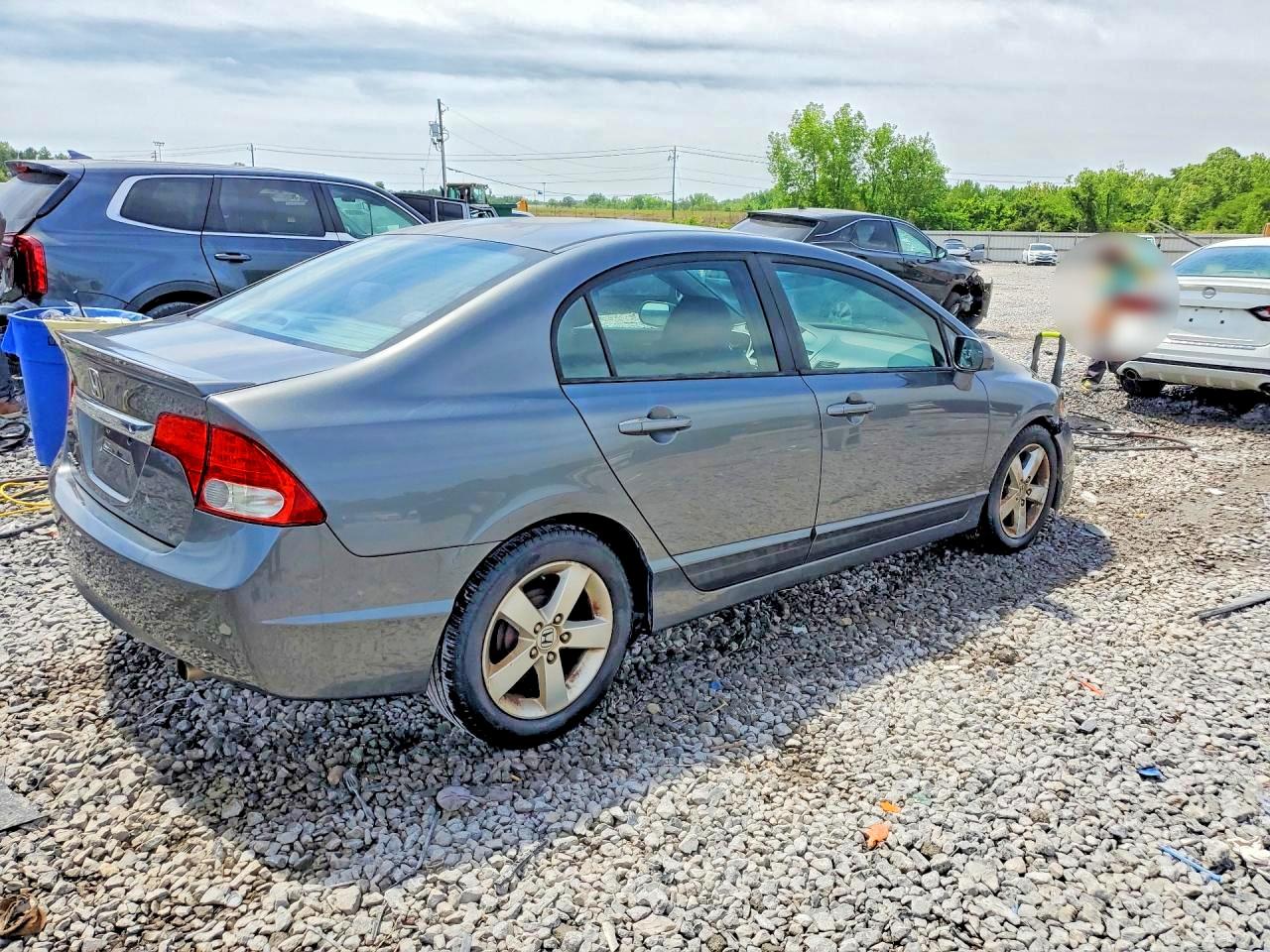 2011 HONDA CIVIC LX-S photo 5