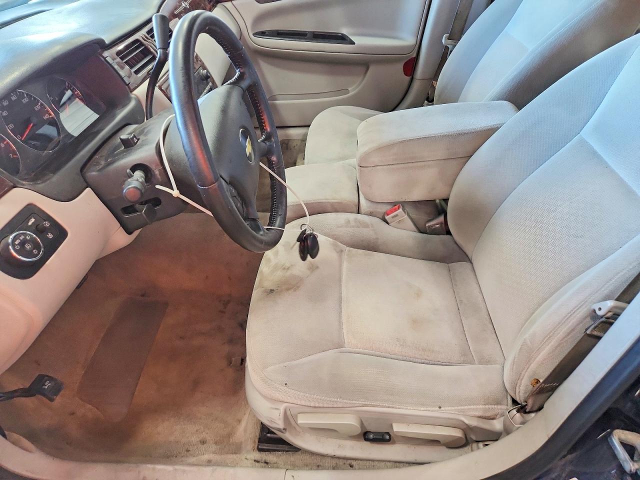 2011 CHEVROLET IMPALA LT photo 7