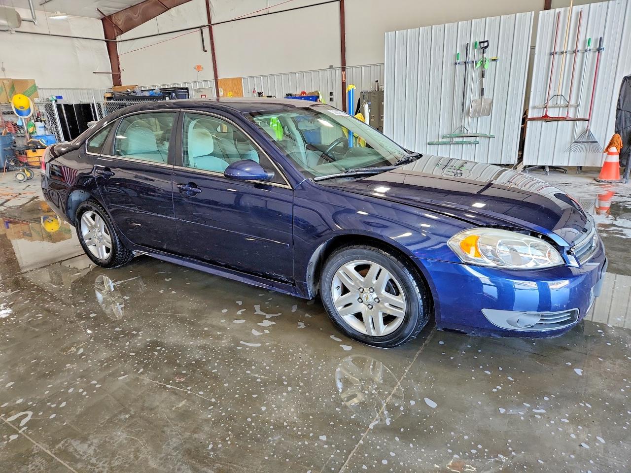 2011 CHEVROLET IMPALA LT photo 4