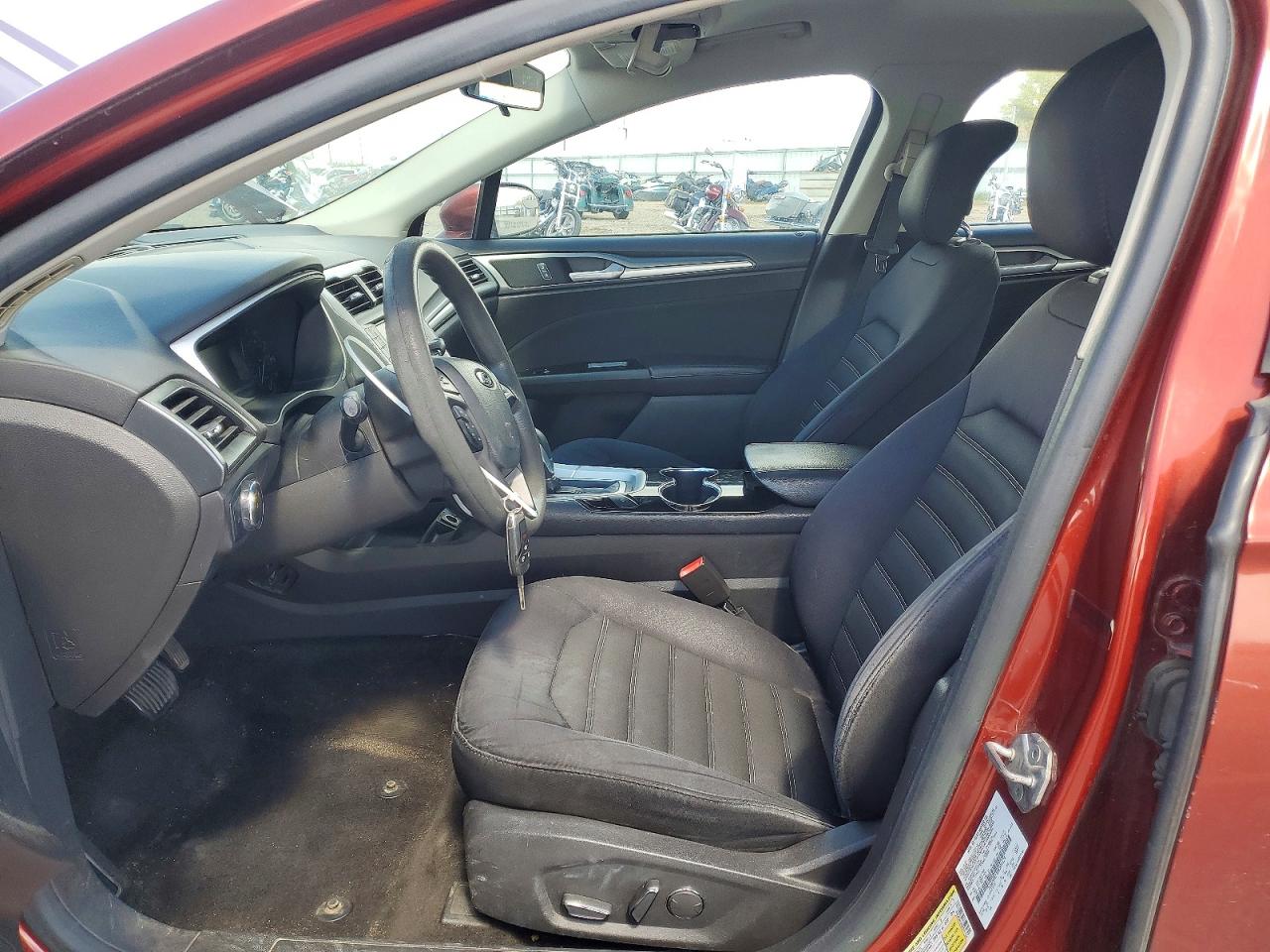 2014 FORD FUSION SE photo 7