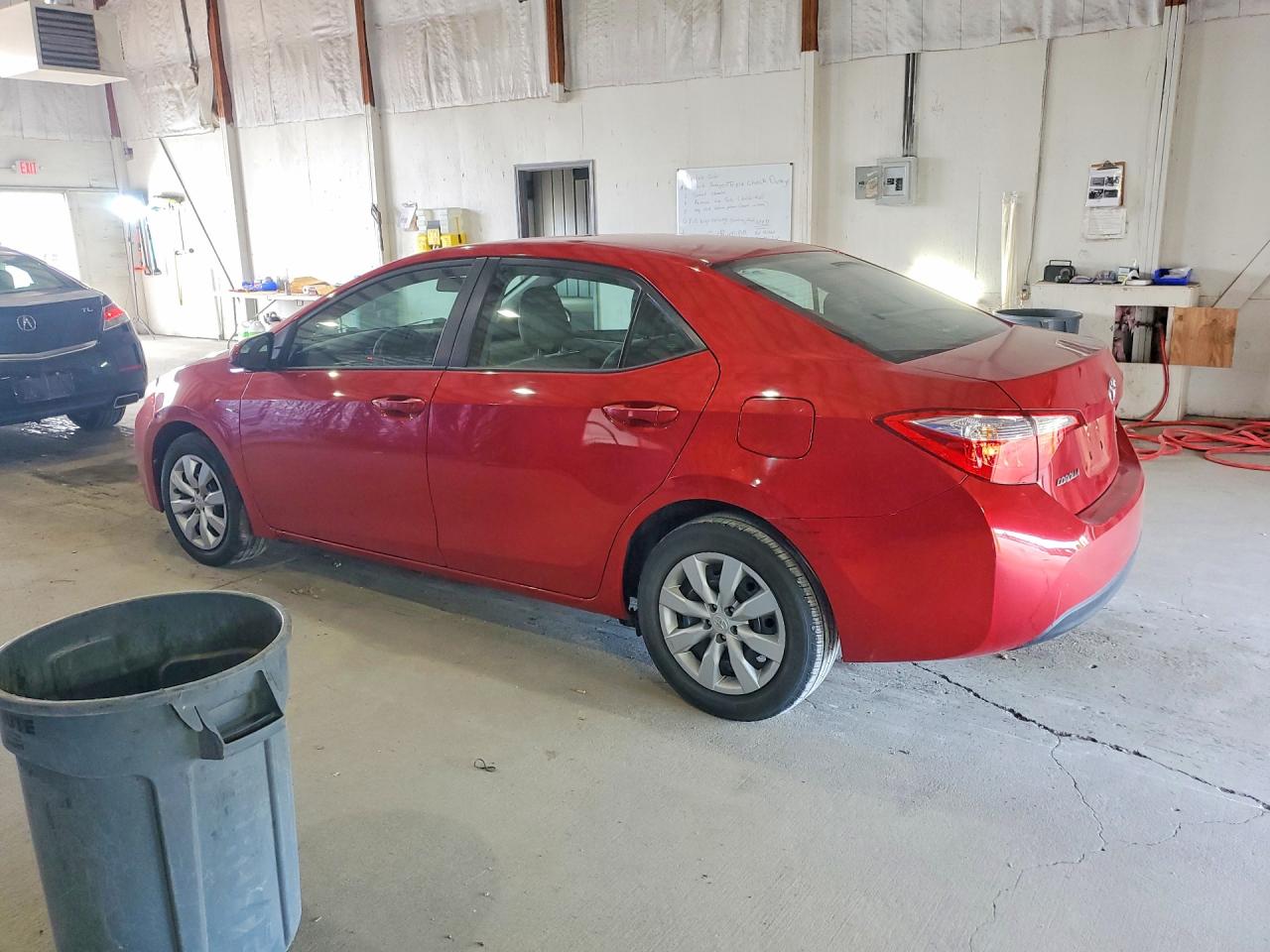 2016 TOYOTA COROLLA LE photo 4