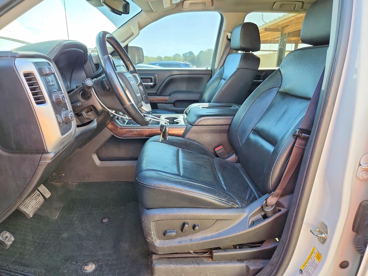 2017 GMC SIERRA K1500 SLT photo 13