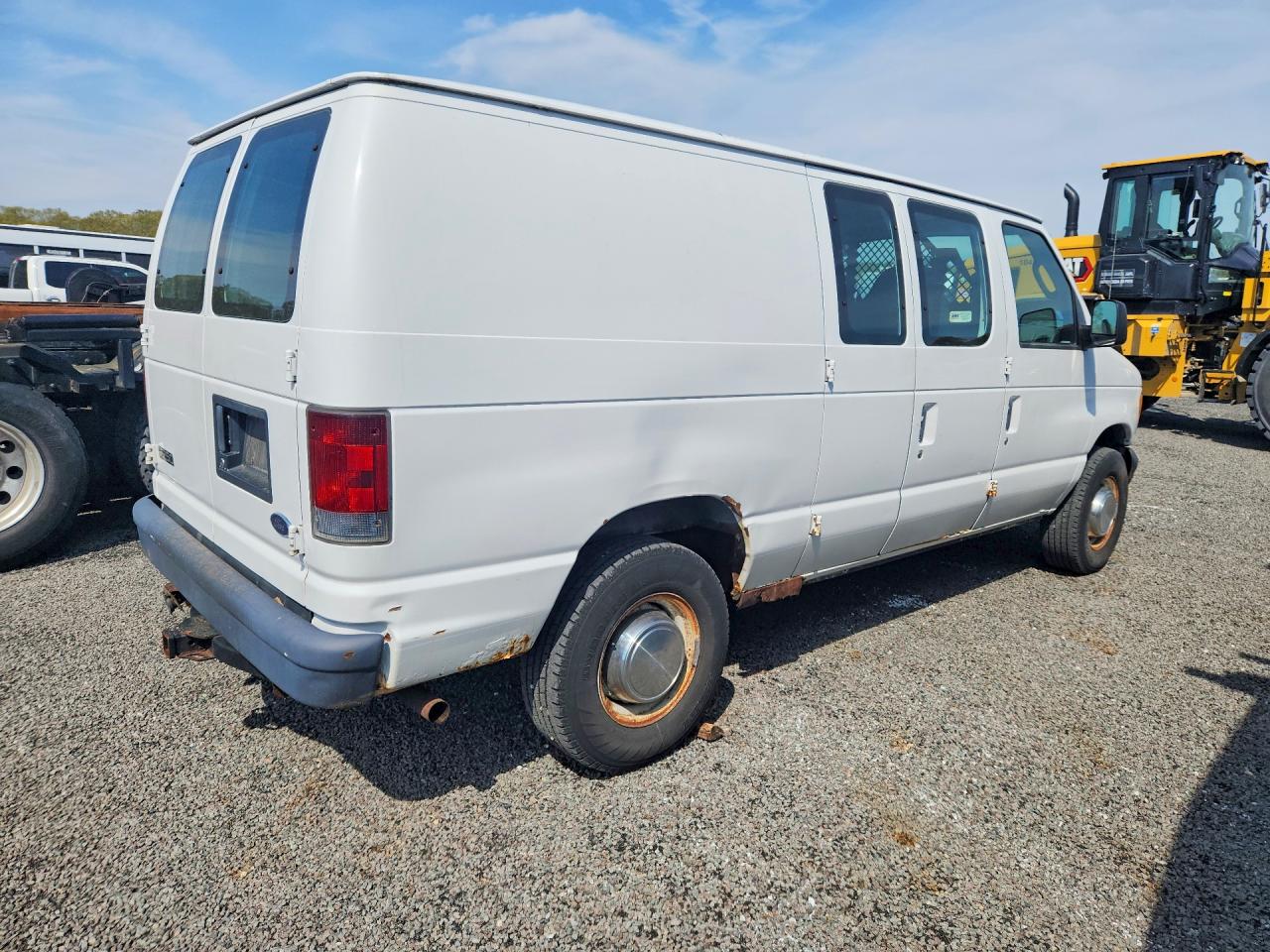 2004 FORD ECONOLINE E250 VAN photo 7