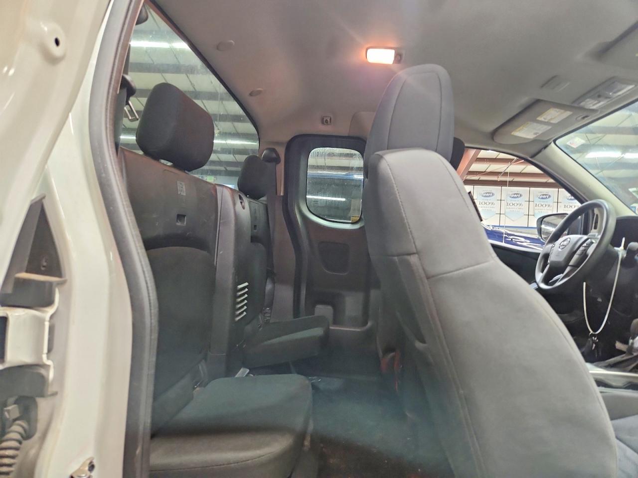 2024 NISSAN FRONTIER S photo 28