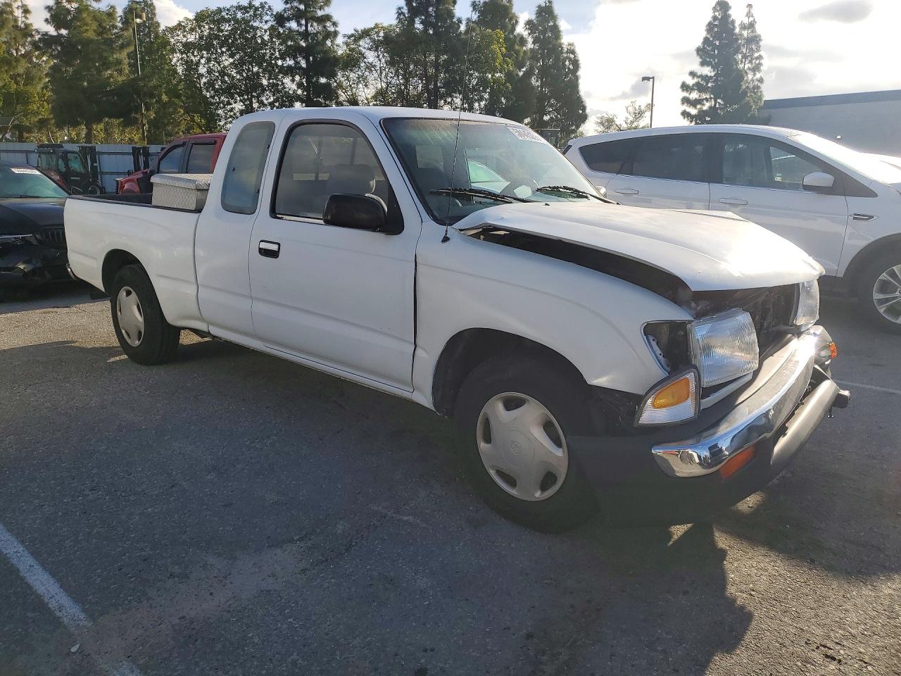 1998 TOYOTA TACOMA XTRACAB photo 7