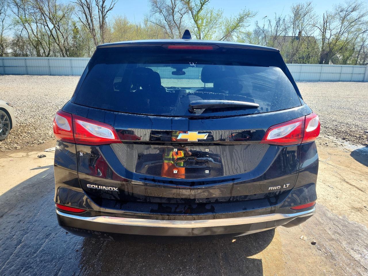 2020 CHEVROLET EQUINOX LT photo 11