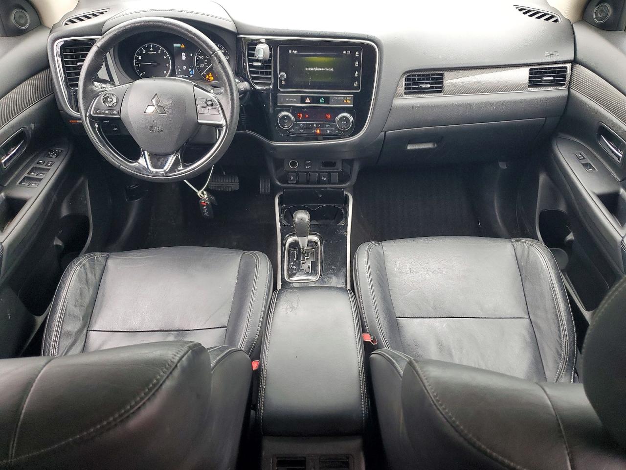 2019 MITSUBISHI OUTLANDER SE photo 15