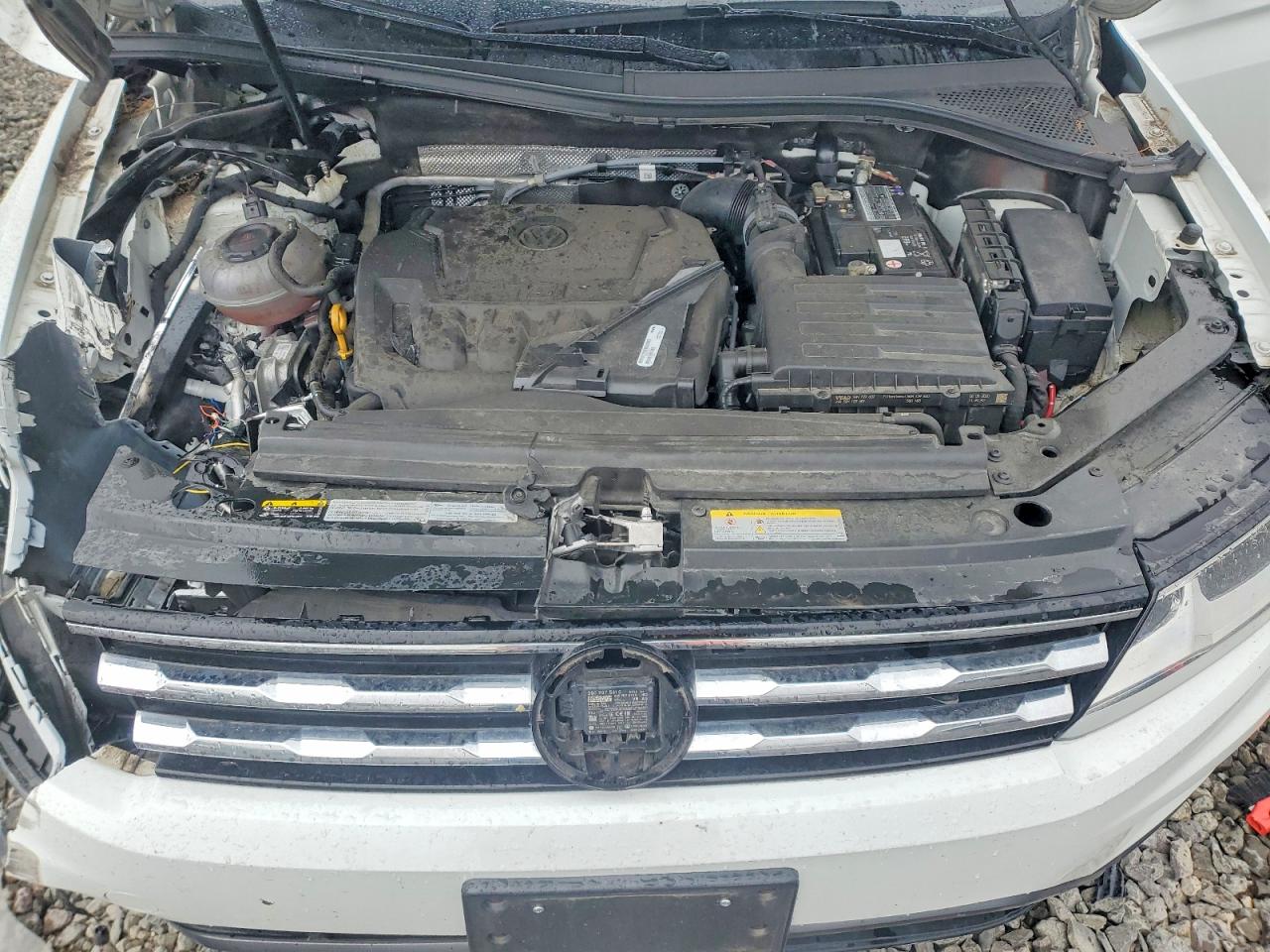 2020 VOLKSWAGEN TIGUAN S photo 34
