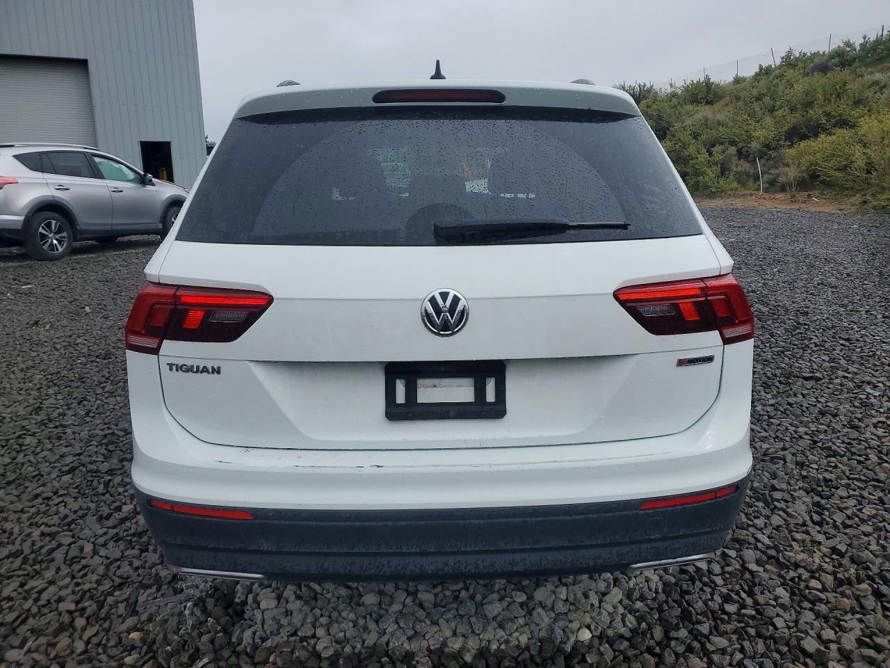 2020 VOLKSWAGEN TIGUAN S photo 16