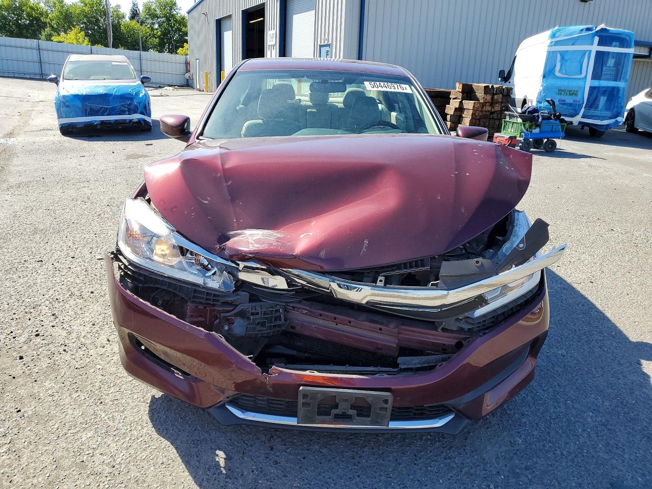 2017 HONDA ACCORD LX photo 9