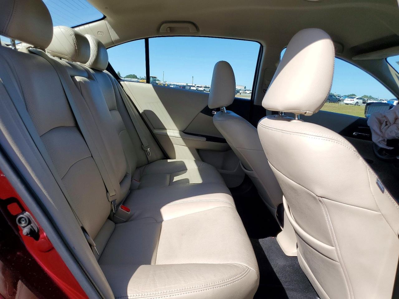 2017 HONDA ACCORD LX photo 19