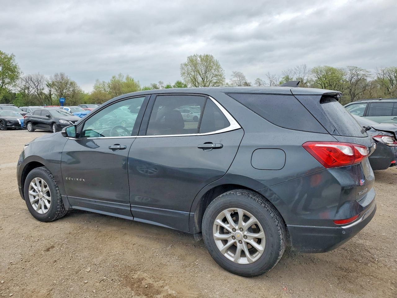 2018 CHEVROLET EQUINOX LT photo 3