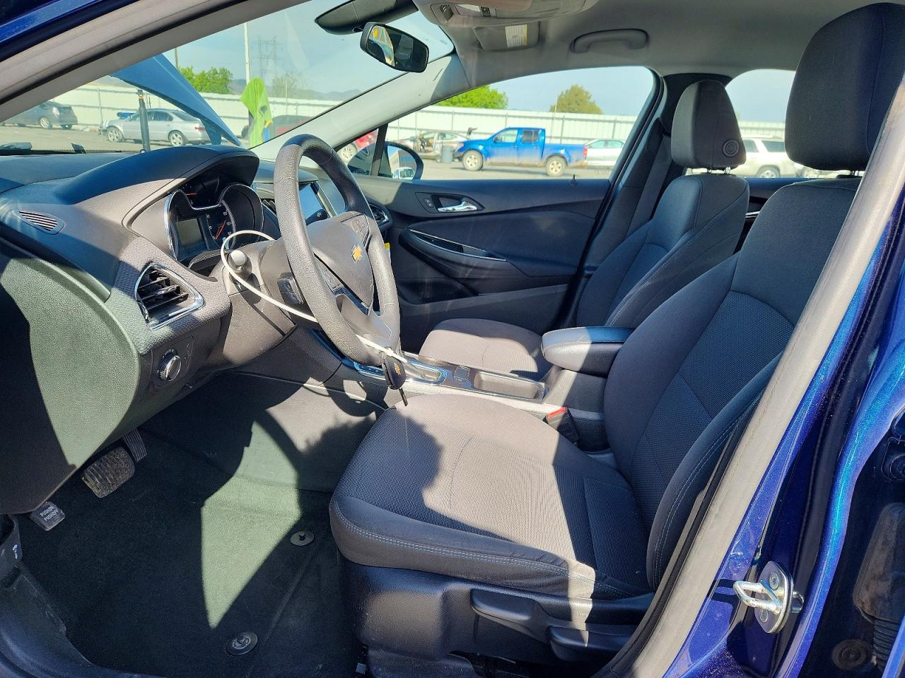 2019 CHEVROLET CRUZE LT photo 13
