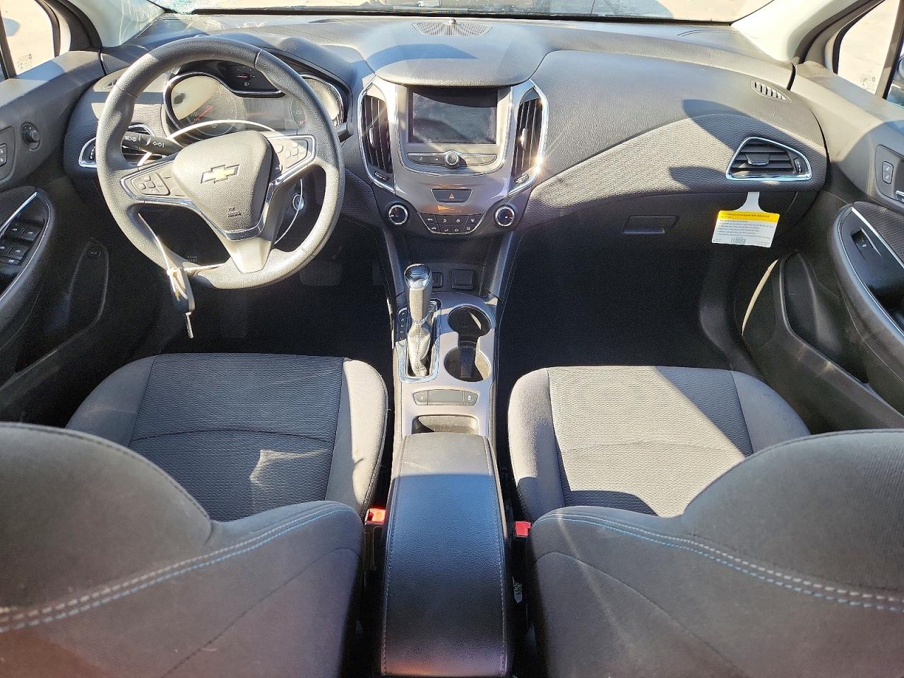 2019 CHEVROLET CRUZE LT photo 15