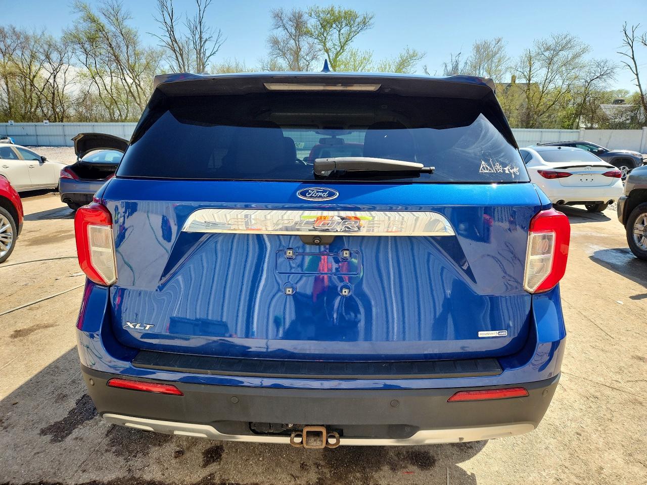 2020 FORD EXPLORER XLT photo 6