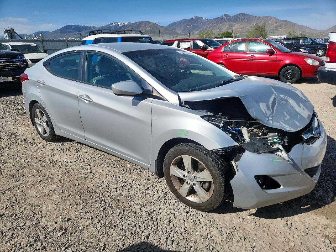2013 HYUNDAI ELANTRA GLS photo 4