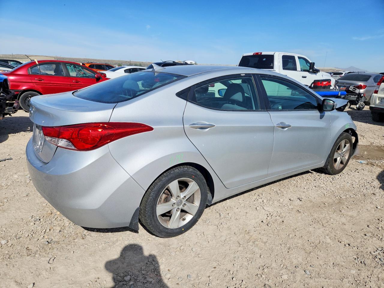 2013 HYUNDAI ELANTRA GLS photo 3