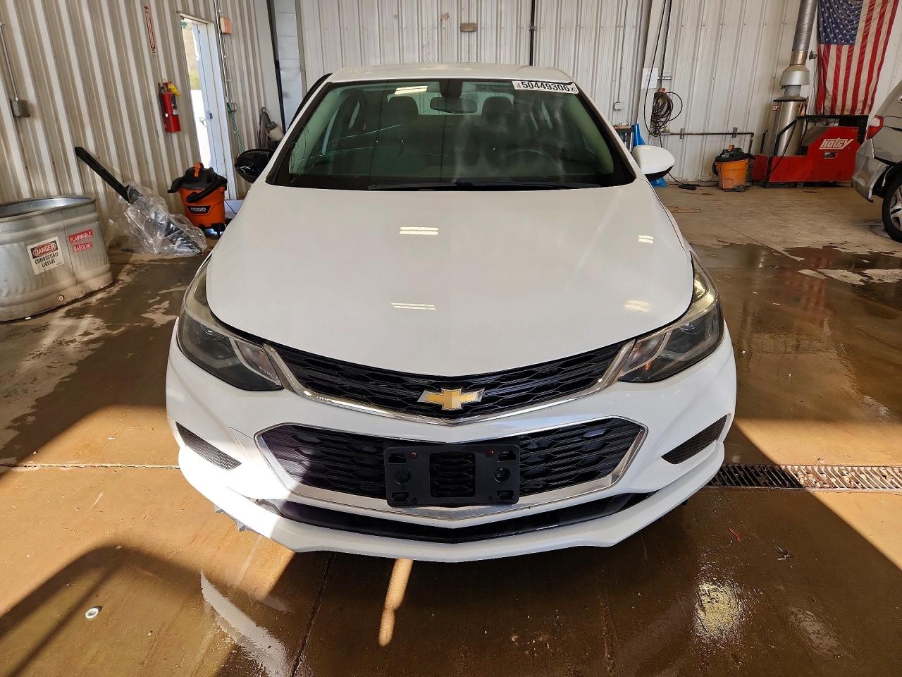2017 CHEVROLET CRUZE LT photo 13