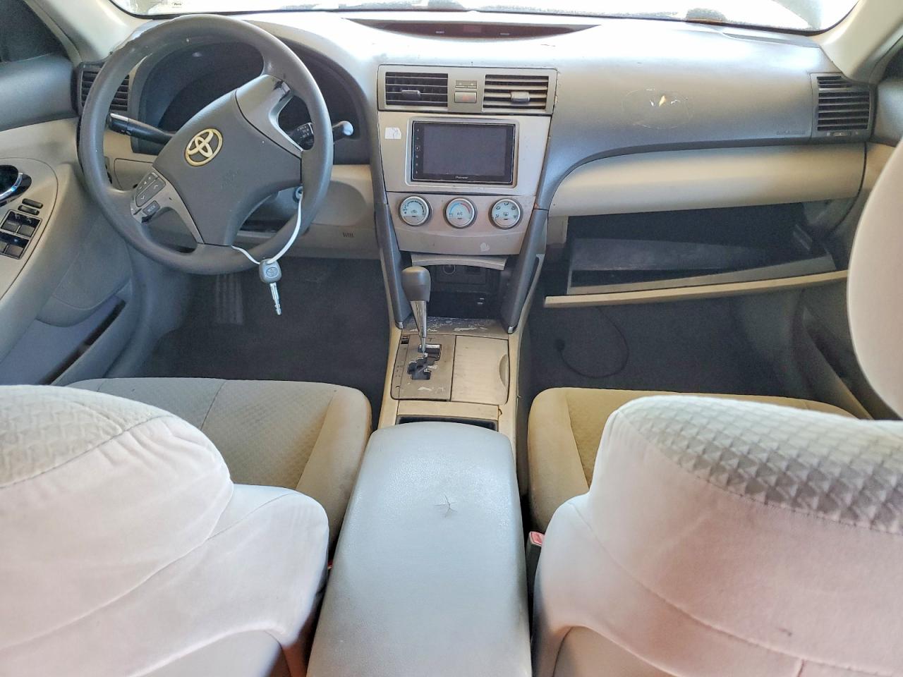 2008 TOYOTA CAMRY LE photo 15