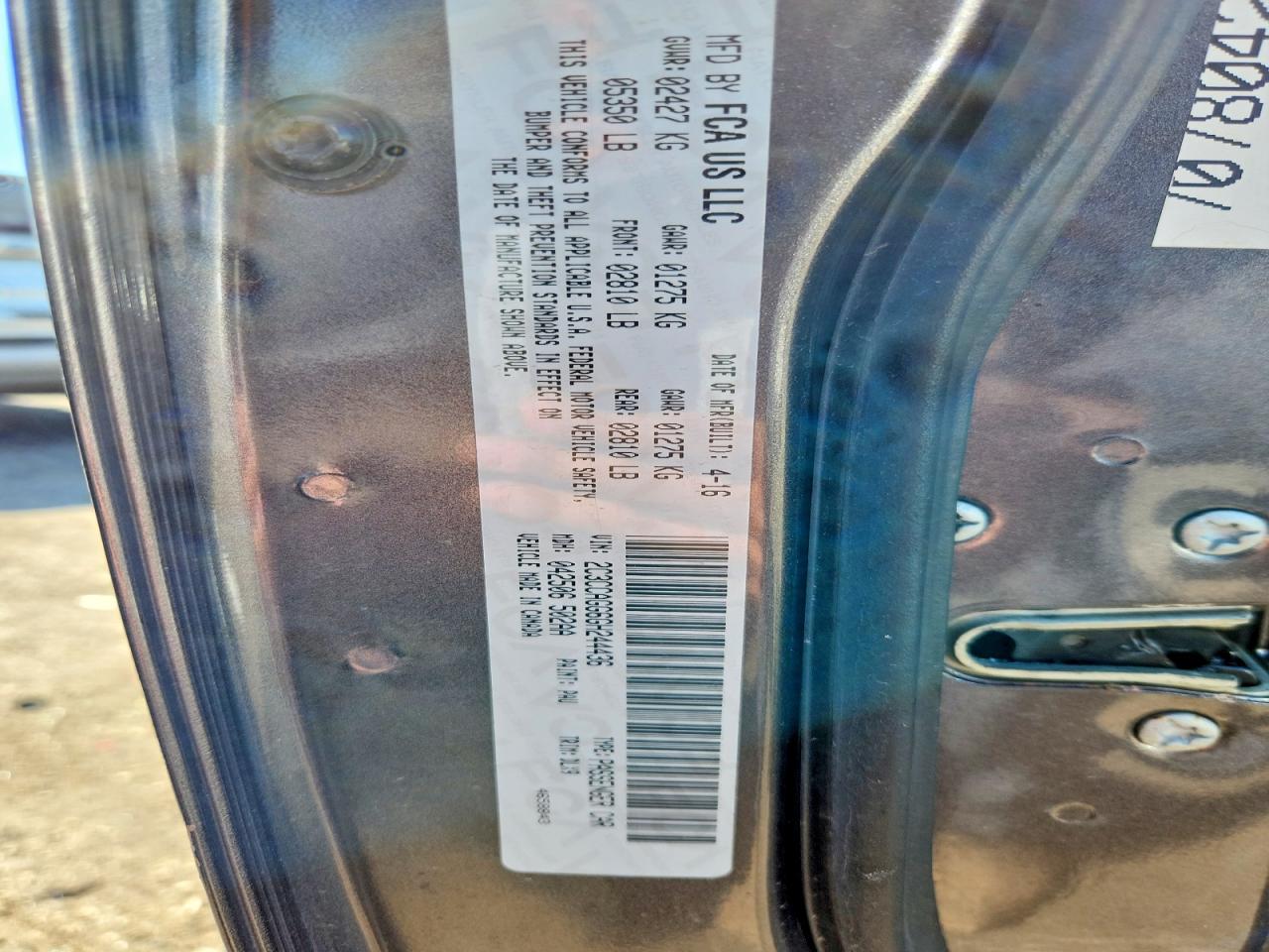 2016 CHRYSLER 300 S photo 34
