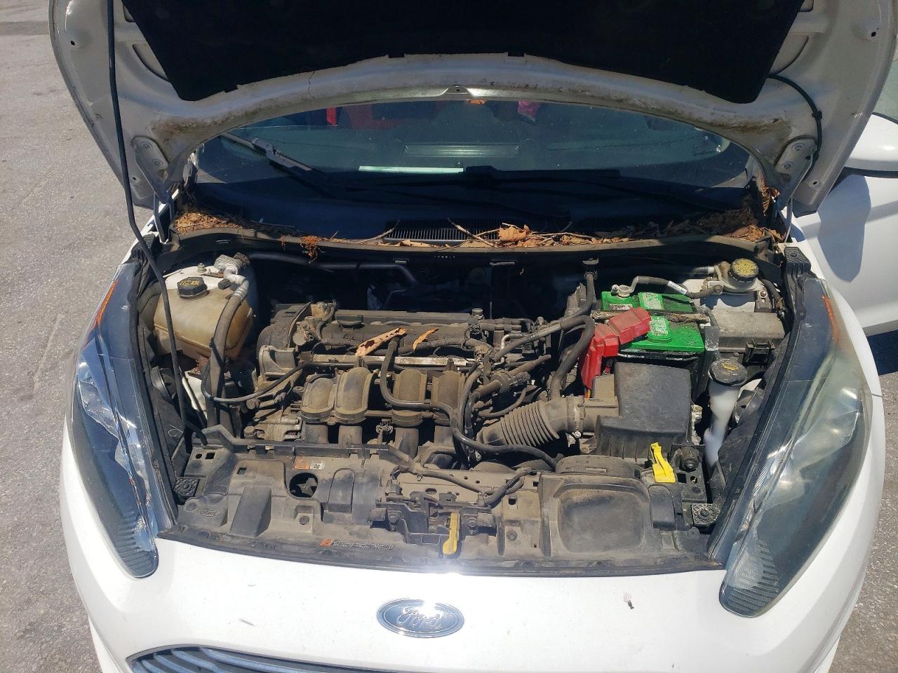 2016 FORD FIESTA S photo 21