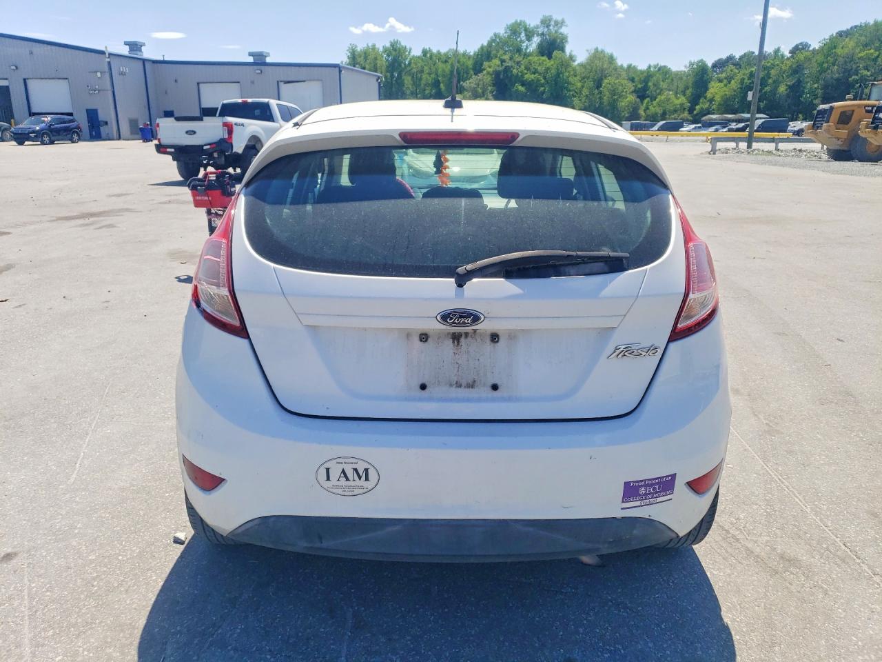 2016 FORD FIESTA S photo 11