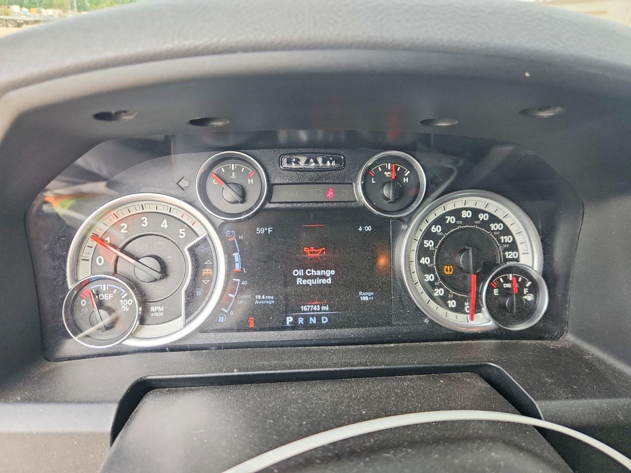 2015 RAM 1500 SLT photo 17
