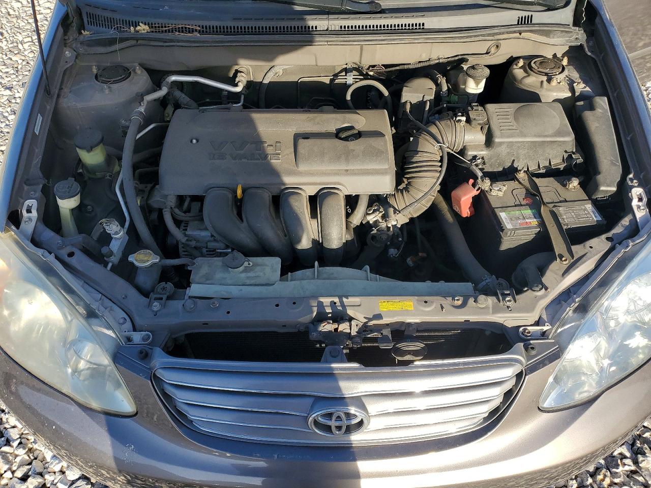 2004 TOYOTA COROLLA S photo 21