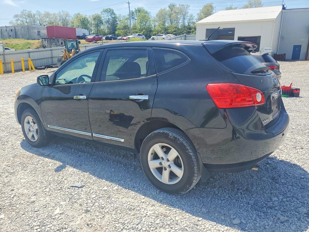 2013 NISSAN ROGUE S photo 4