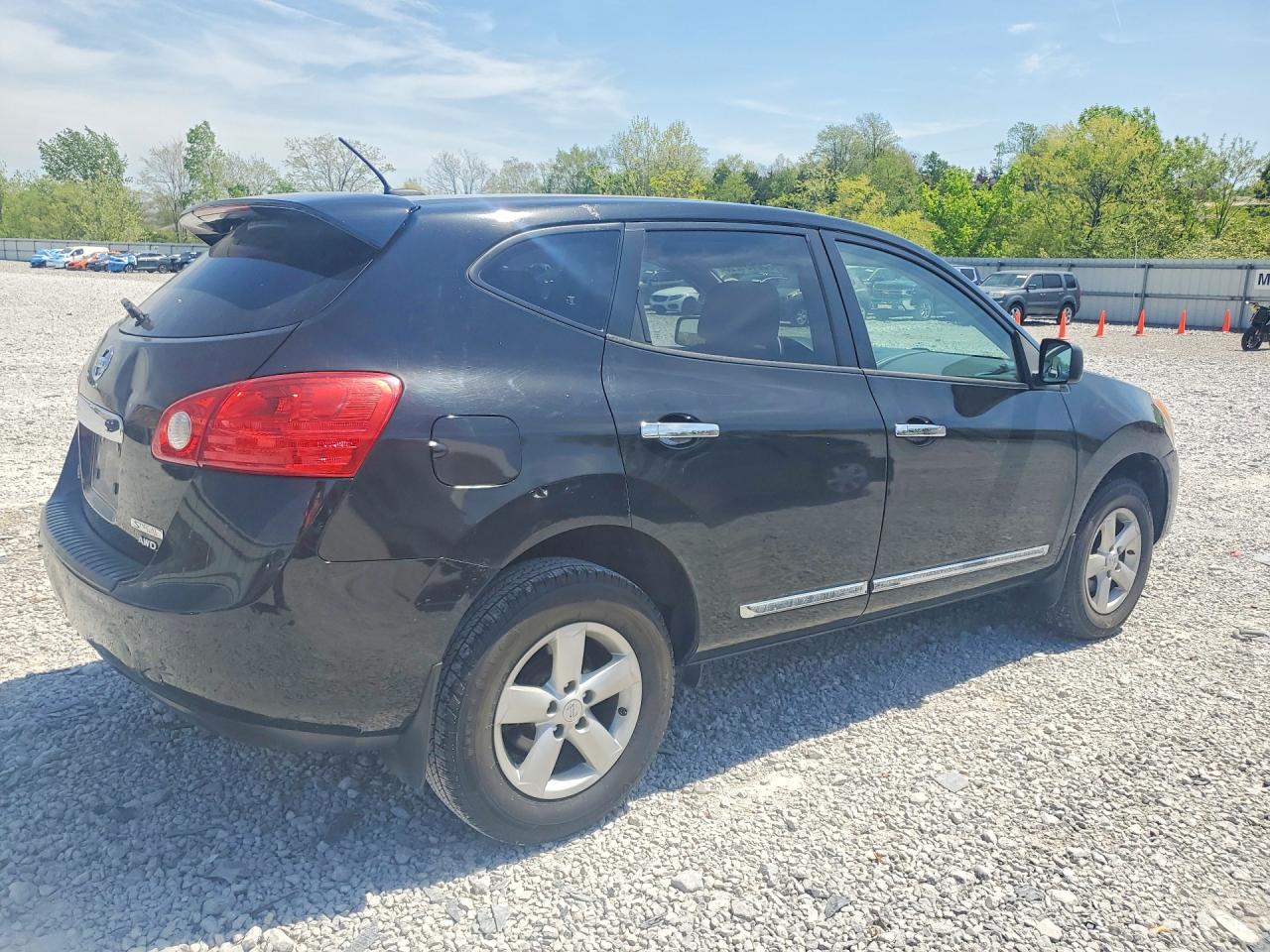 2013 NISSAN ROGUE S photo 7