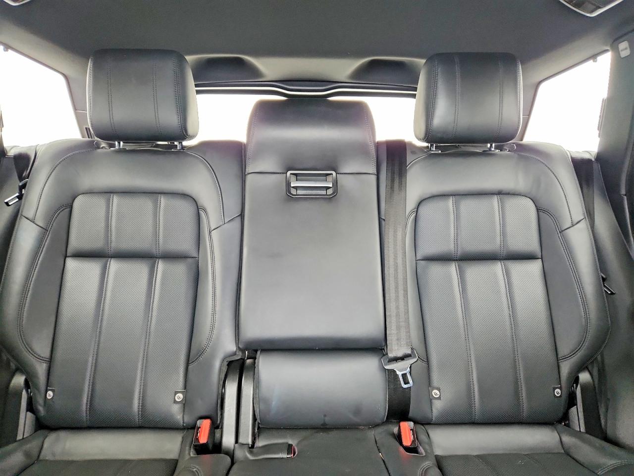 2019 LAND ROVER RANGE ROVER SPORT HSE photo 28