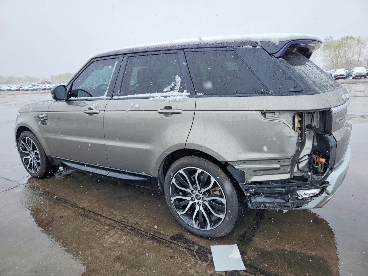 2019 LAND ROVER RANGE ROVER SPORT HSE photo 4