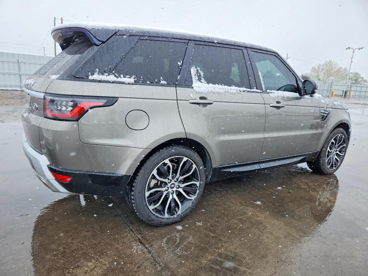 2019 LAND ROVER RANGE ROVER SPORT HSE photo 7