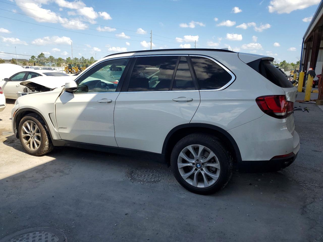 2016 BMW X5 SDRIVE35I photo 2