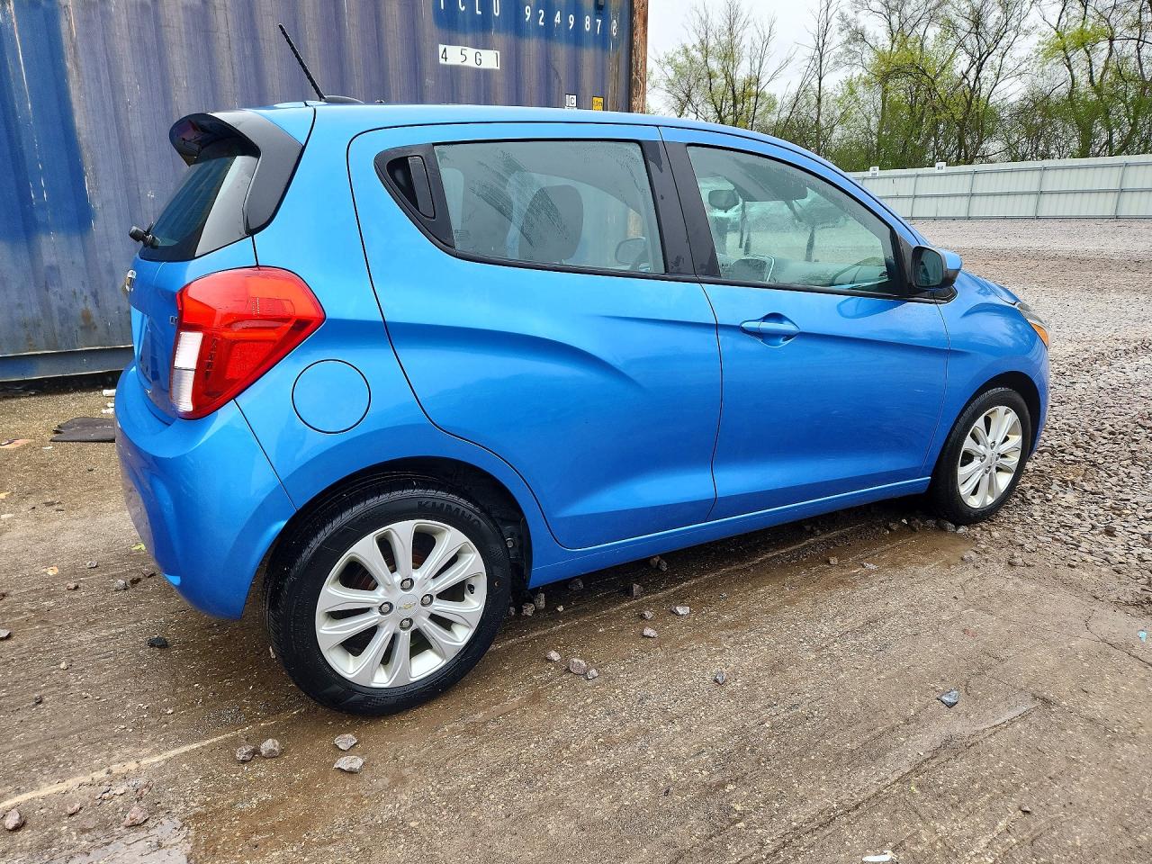 2017 CHEVROLET SPARK 1LT photo 5