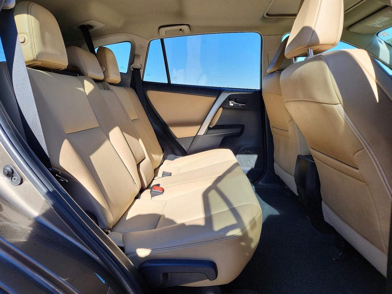 2015 TOYOTA RAV4 LIMITED photo 21