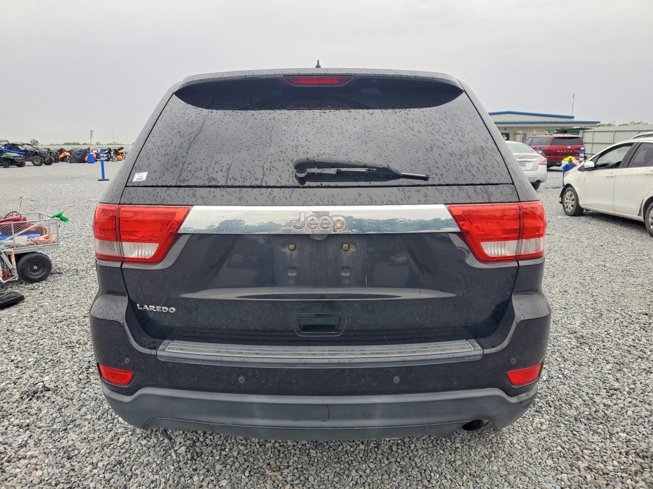 2012 JEEP GRAND CHEROKEE LAREDO photo 11