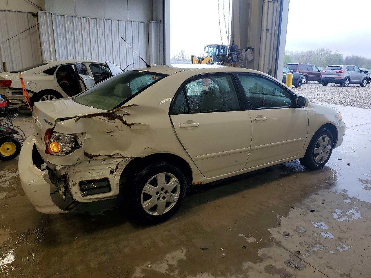 2007 TOYOTA COROLLA LE photo 3