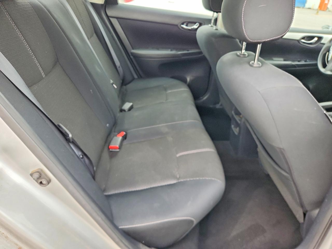 2016 NISSAN SENTRA S photo 10