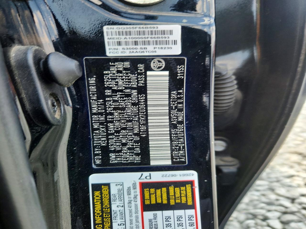 2014 TOYOTA CAMRY SE photo 34