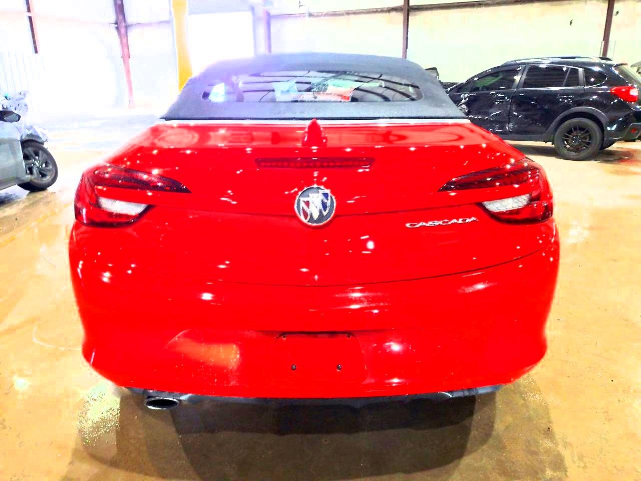2019 BUICK CASCADA SPORT TOURING photo 6
